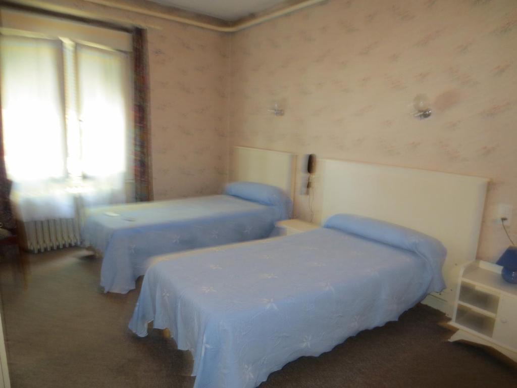 Salies-du-Salat Hotellerie Du Centre מראה חיצוני תמונה