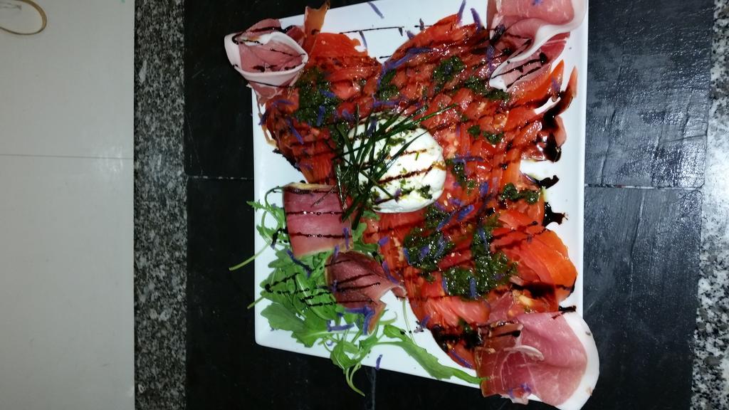 Salies-du-Salat Hotellerie Du Centre מראה חיצוני תמונה