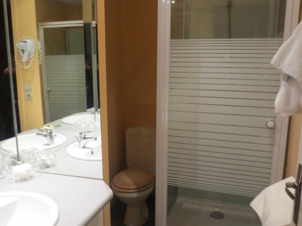 Salies-du-Salat Hotellerie Du Centre חדר תמונה